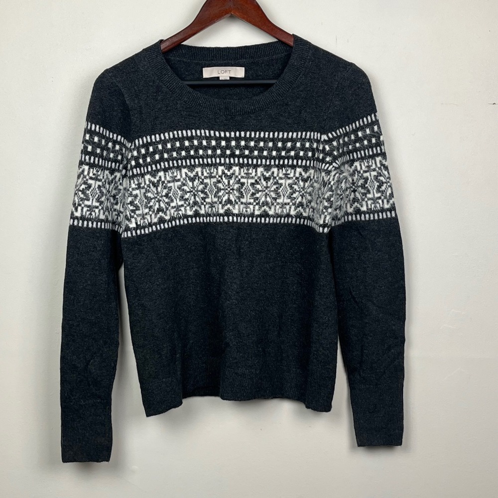 LOFT Fair Isle Snowflake Sweater Small Gray Cottagecore Heritage Prep